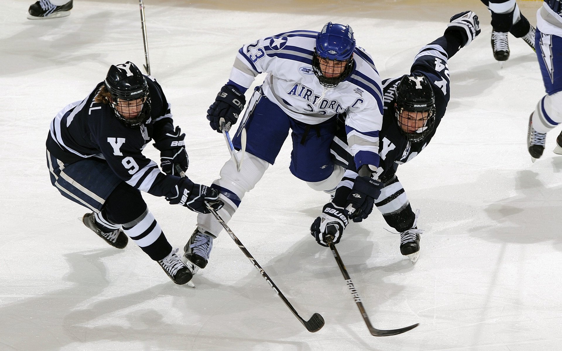 俱乐部融资：多元渠道支持球队成长，俱乐部如何盈利